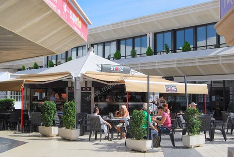 Starz Restaurant in Nueva Andalucia