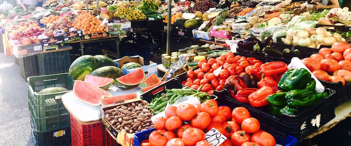 The most elegant street markets in the Costa del Sol