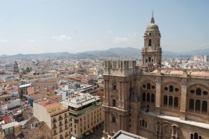 5 cities within 2 hours of malaga